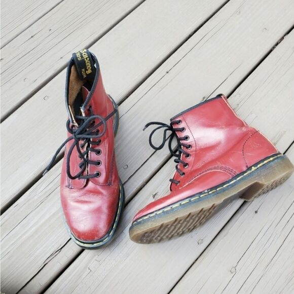 Dr Martens 1460 8 Eye Classic Cherry Red Oxblood Smooth Leather Combat Boots 8 - Picture 9 of 10